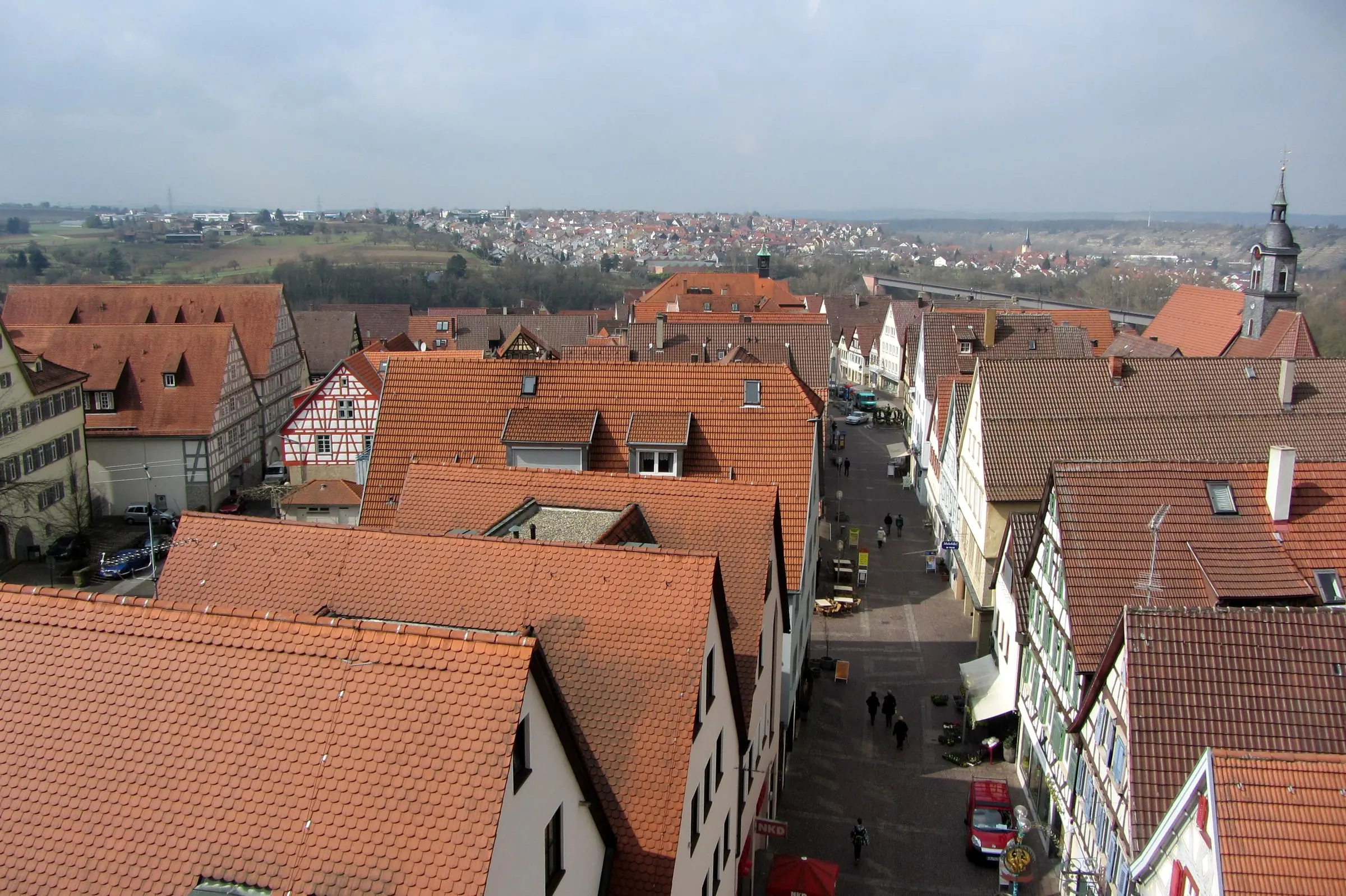 Blick vom Oberen Torturm über die Dächer der Marbacher Altstadt
